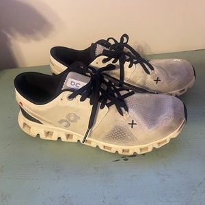 on cloud womens shoes